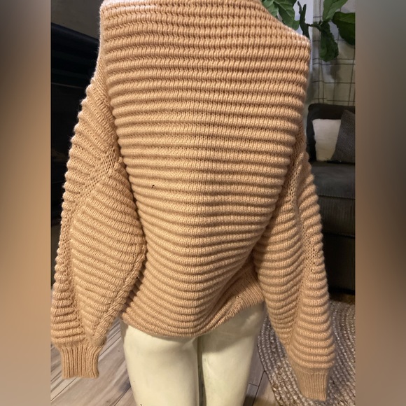 Chunky Knit Sweater - Picture 5 of 5